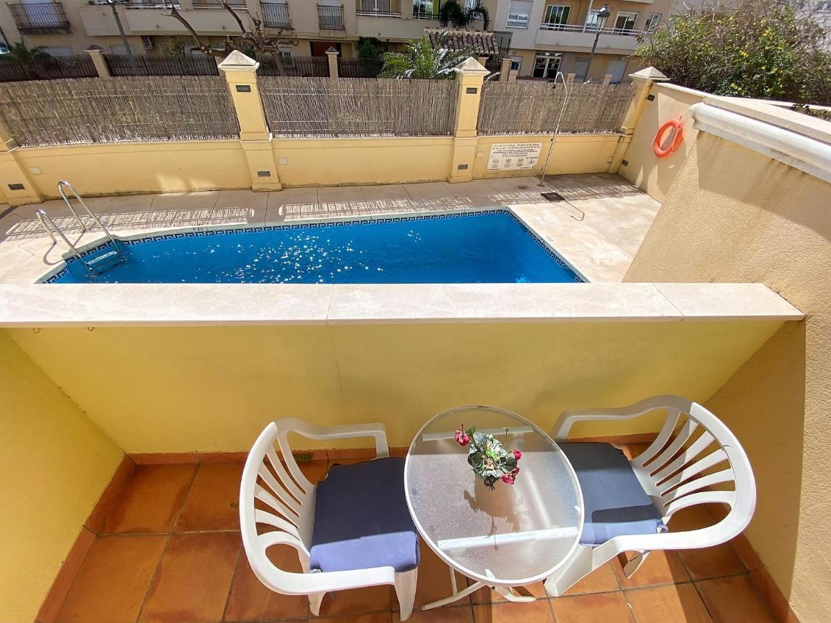 Triton Apartments Casasol نيرخا المظهر الخارجي الصورة